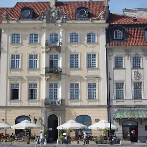 Goscinne Dom Literatury Warschau