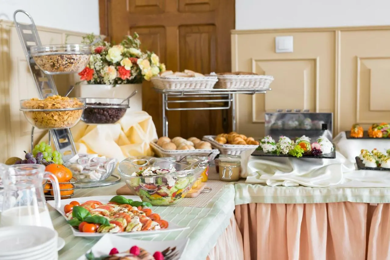 Hotel Arkadia Varsovia