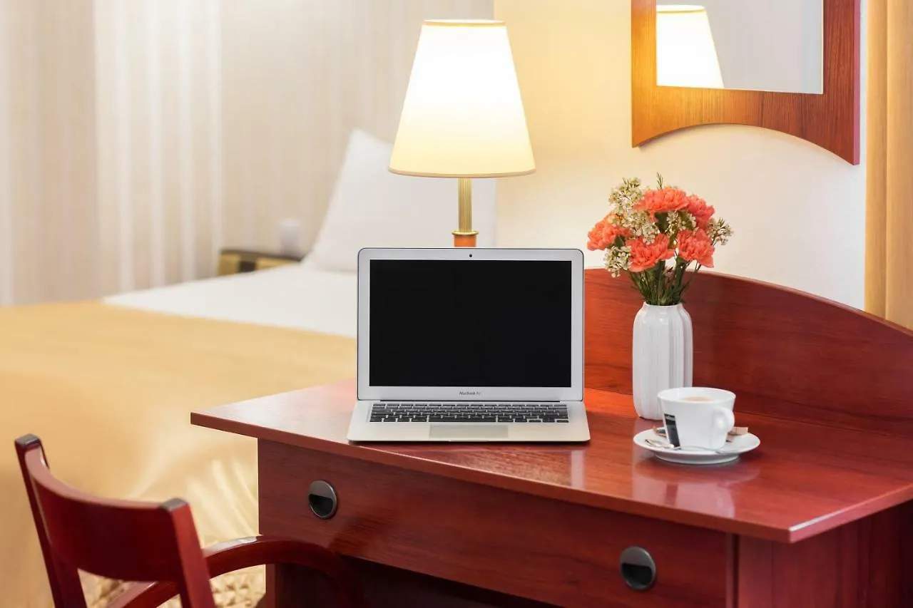 Hotel Arkadia Varsovia